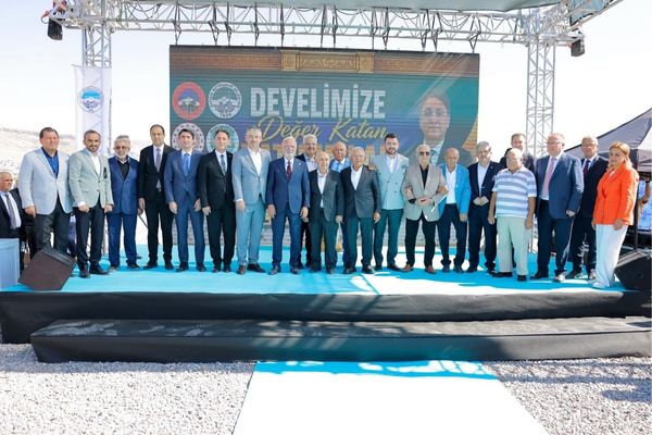 Develi’de 7 yatırımın temeli atıldı, 8 eserin açılışı yapıldı<