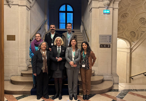 Eşbaşkanlar, Paris Belediyesi Dış İlişkiler Komisyonu ile görüştü