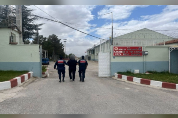 Karaman'da çeşitli suçlardan aranan 49 şahıs yakalandı