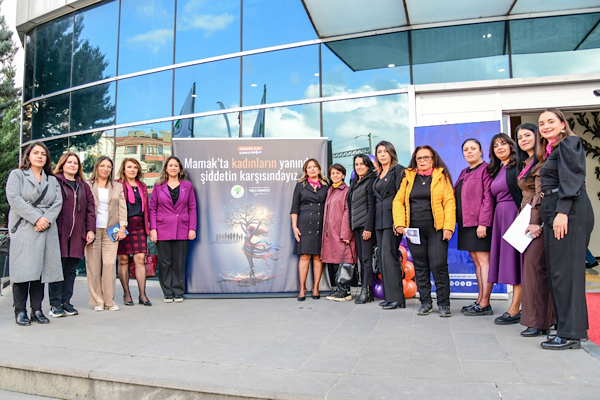 Mamak'ta 25 Kasım Kadına Yönelik Şiddete Karşı Mücadele Günü programı<