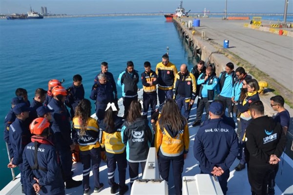 Hatay İl Sağlık Müdürlüğü ve Sahil Güvenlikten ortak tatbikat