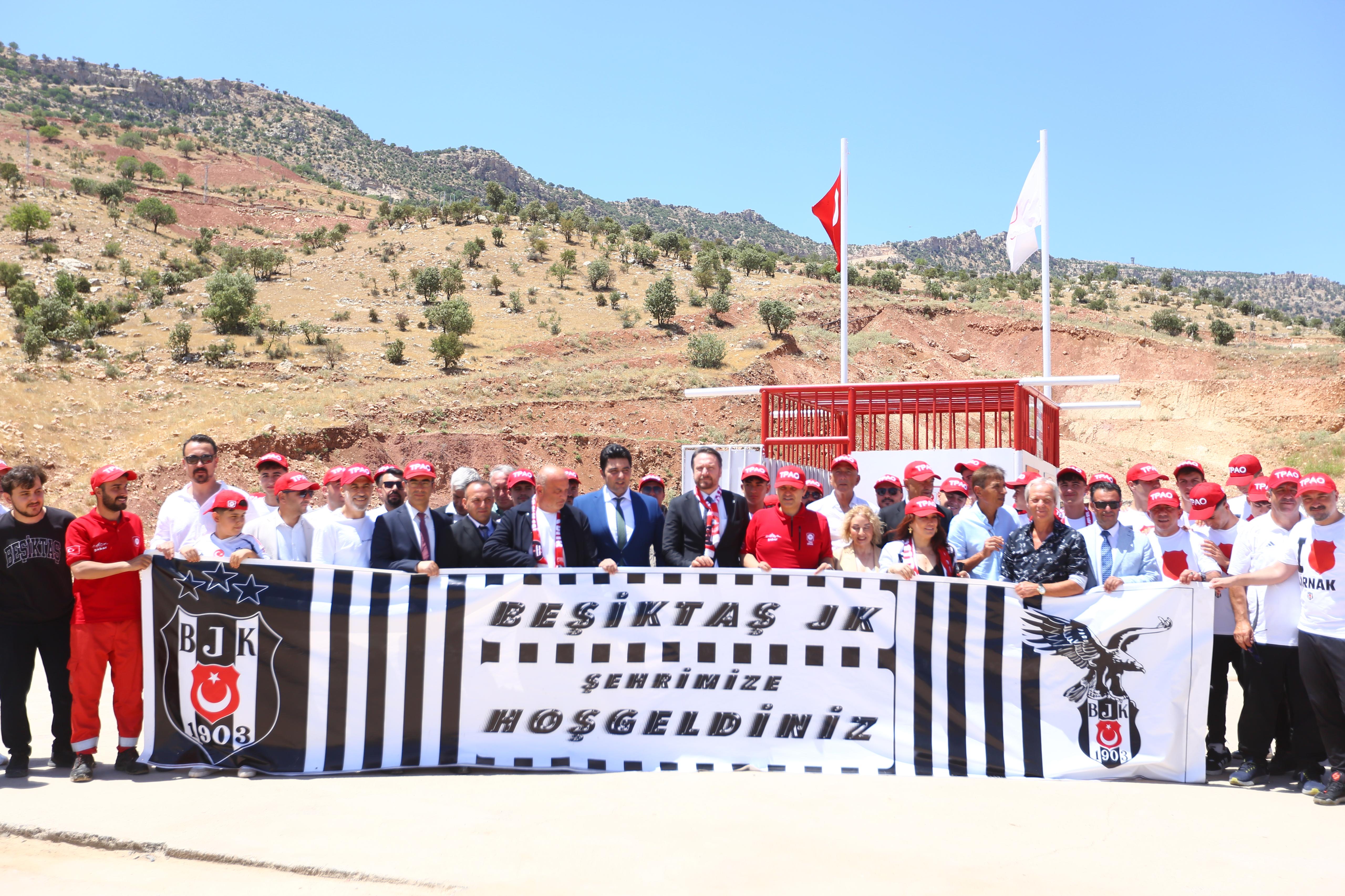 Beşiktaş U 16 Futbol Takımı’ndan Gabar’a ziyaret