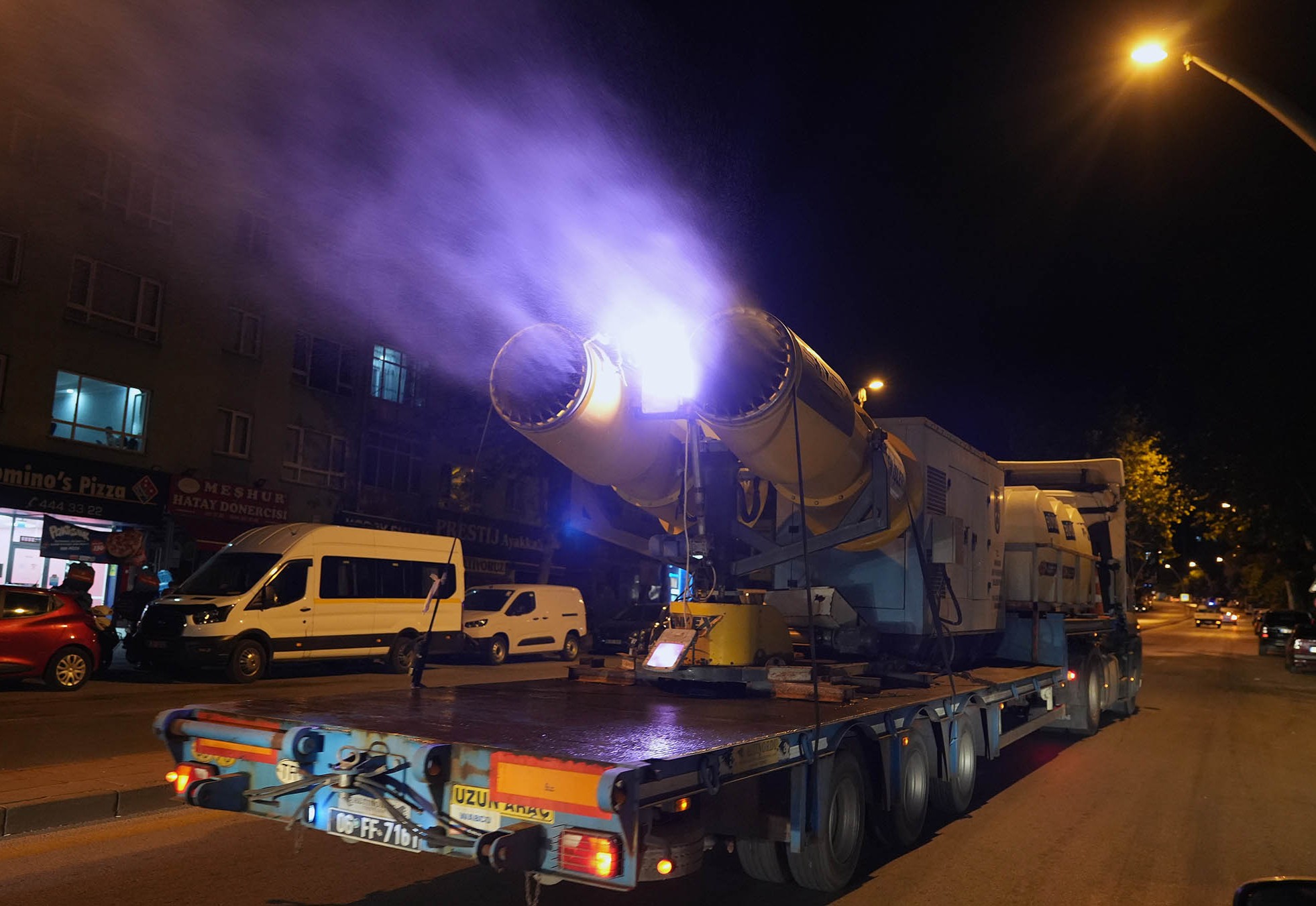 Keçiören'de ilaçlama çalışması<