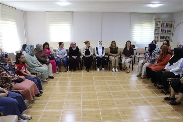Diyarbakır Büyükşehir'den Yeniköy’de kadın buluşması