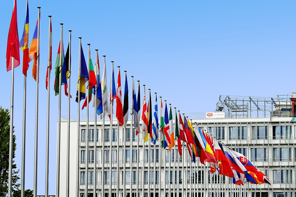 Avrupa Parlamentosu’ndan Rus enerjisine yeni kısıtlama yasası<