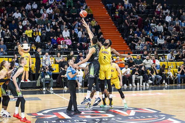 MSK, Türkiye Sigorta Basketbol Süper Ligi'nde ikinci yarıya galibiyetle başladı<