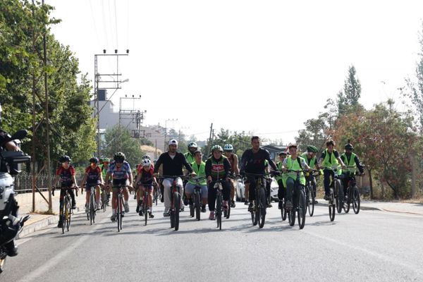 Konya’da Avrupa Hareketlilik Haftası kapsamında bisiklet turu<