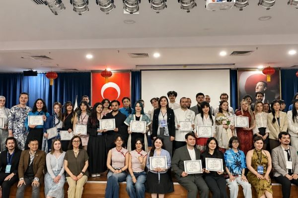 Yeditepe Üniversitesi’nde Çince rüzgarı<