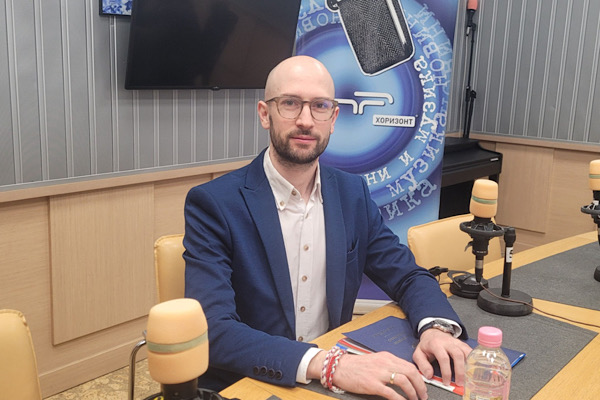 Klisurski: Devleti riske atmamak için hepimiz doğru olanı yapalım<