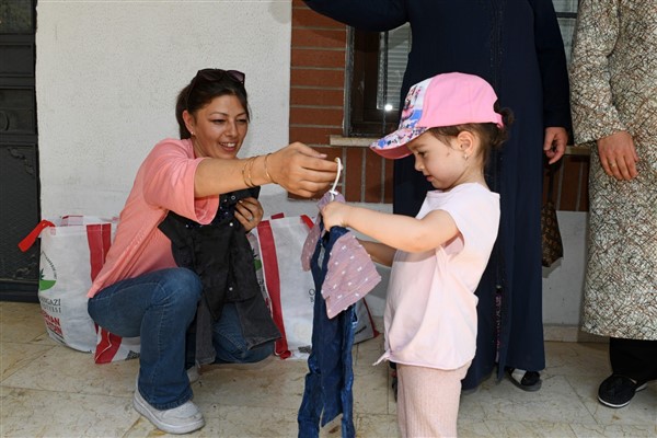  Osmangazili çocuklar bayram sevincini erken yaşadı <