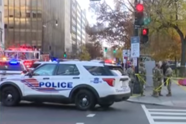 Washington'da iki ulusal muhafız silahla vuruldu, durumları kritik