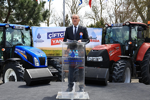 İBB’den Arnavutköy’de çiftçilere mazot desteği<