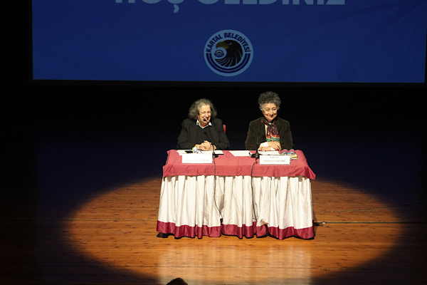 Kartal’da felsefe buluşmalarında teknoloji ve insan ilişkisi ele alındı<