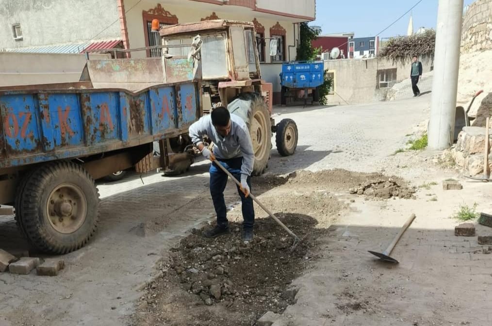 Mazıdağı’nda ulaşım ve çevre için yoğun mesai<