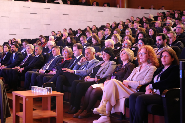 Büyükşehir, tarafından 