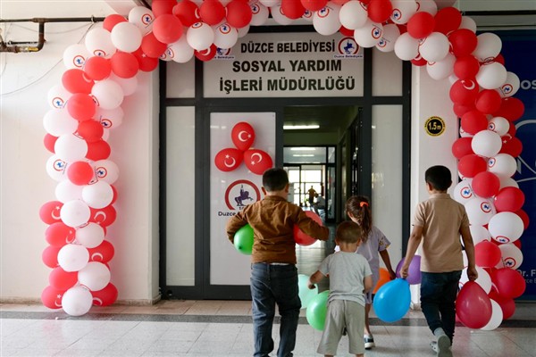 Düzce'de 2 bin öğrenciye kırtasiye desteği