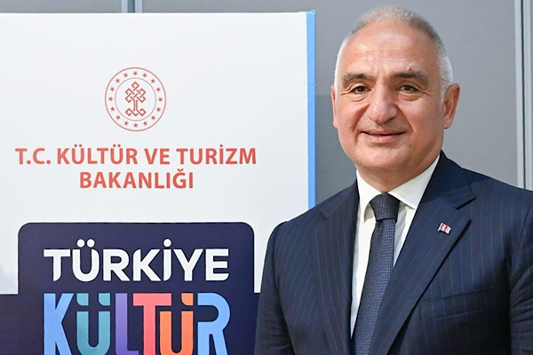 Bakan Ersoy: Şanlıurfa, sanatın tüm disiplinlerine ev sahipliği yapacak<