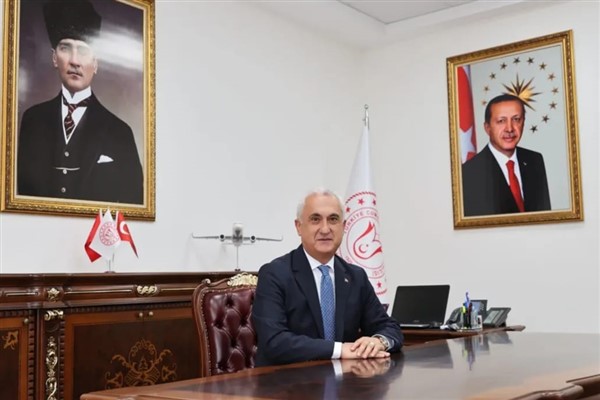 Vali Çakır'dan Babalar Günü mesajı