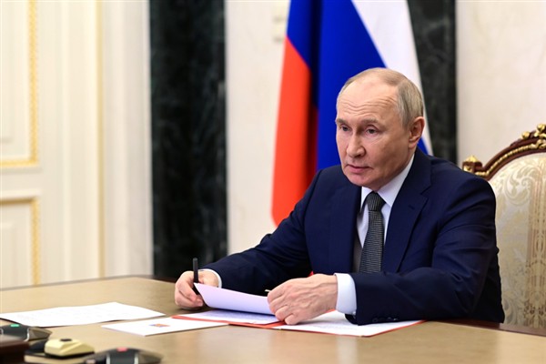 Putin, Güvenlik Konseyi'nin daimi üyeleriyle toplantı yaptı<