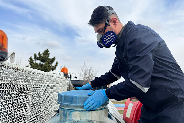 Kayseri’de yeşil alanlarda ilaçlama çalışmaları başlatıldı<