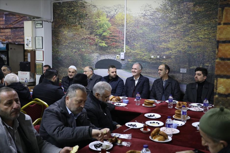 Bereket Sofrası buluşmalarının yeni durağı Hacı Lütfullah Cami oldu