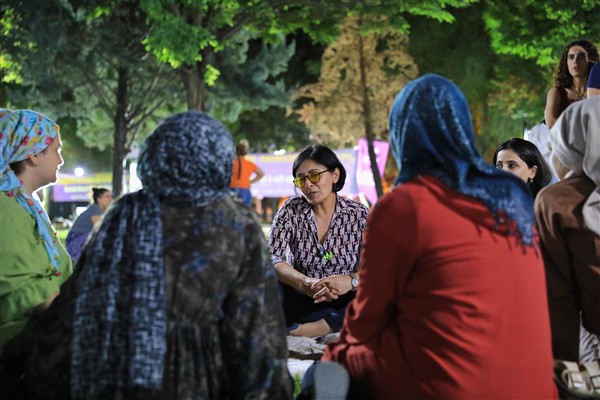 Kayapınar’da farkındalık buluşmaları sürüyor