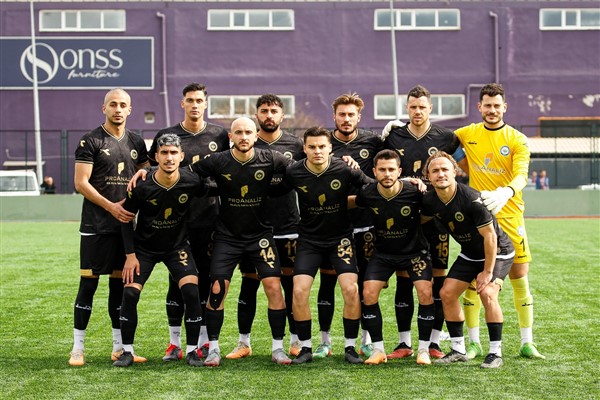 Nilüfer Belediye Futbol Spor Kulübü, İnegöl Doğugücü FK’yı 4-1 yendi