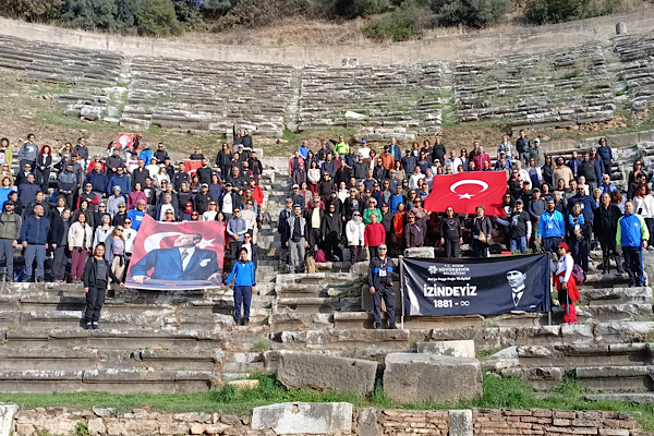 Atatürk anısına Sultanhisar’da doğa yürüyüşü