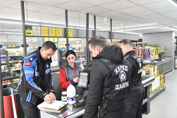 Kepez’de zabıta denetimleri devam ediyor