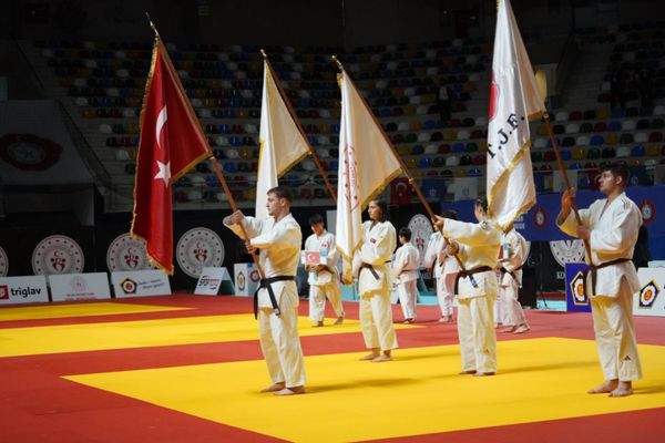 Kocaeli’de Yıldızlar Judo Avrupa Kupası başladı<