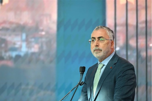 Bakan Işıkhan’dan Yusuf Ergün için başsağlığı mesajı<