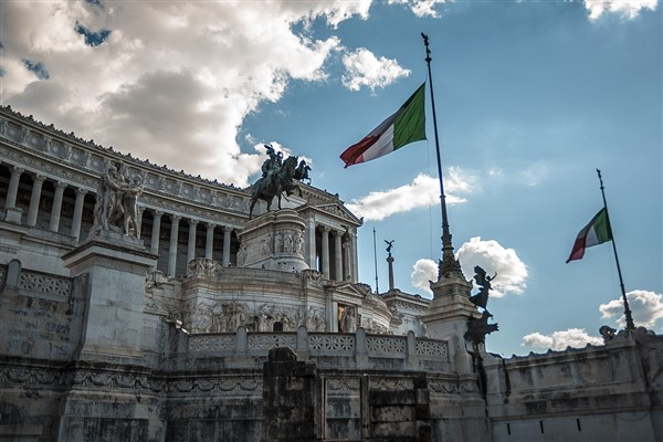 Crosetto: Belçika ile savunma iş birliğimizi güçlendiriyoruz<