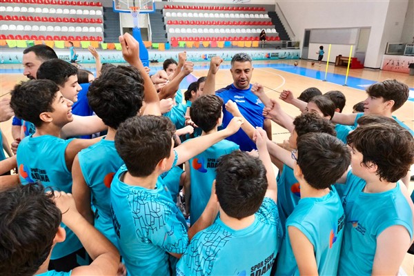 27 bin 684 çocuğa ücretsiz spor eğitimi veriliyor<