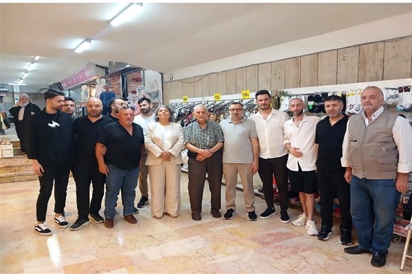 Boncuk: Bu esnafın derdine kulak vermek yerel yönetimin görevidir<