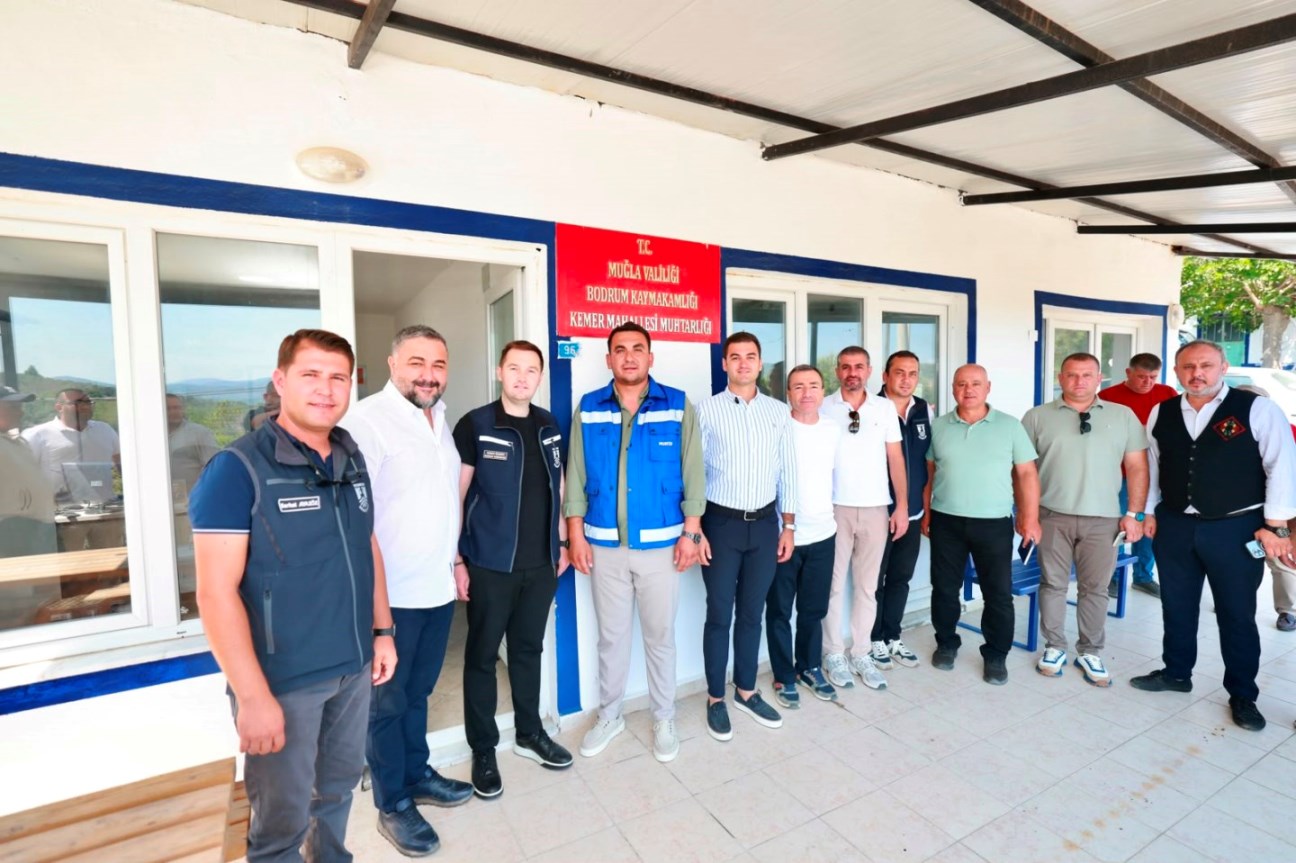 Başkan Mandalinci, saha çalışmalarını Karaova’da sürdürdü