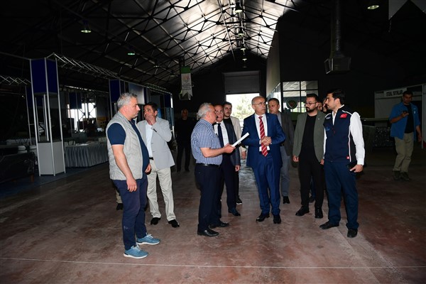 Başkan Er'den, 7. Malatya Yapı Dekorasyon Fuar alanında inceleme<