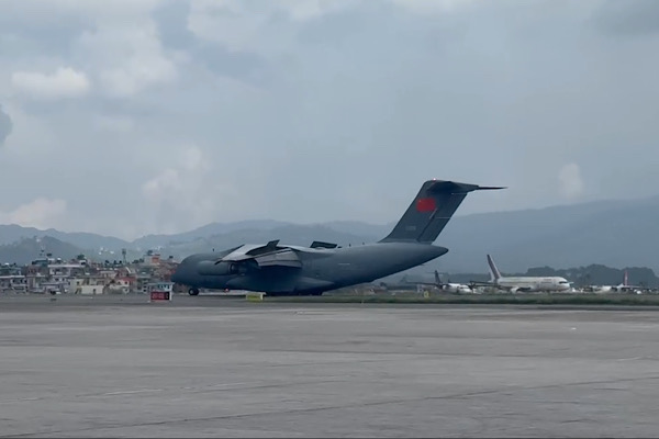 Çin'den Nepal'e dördüncü parti acil yardım ulaştırıldı<