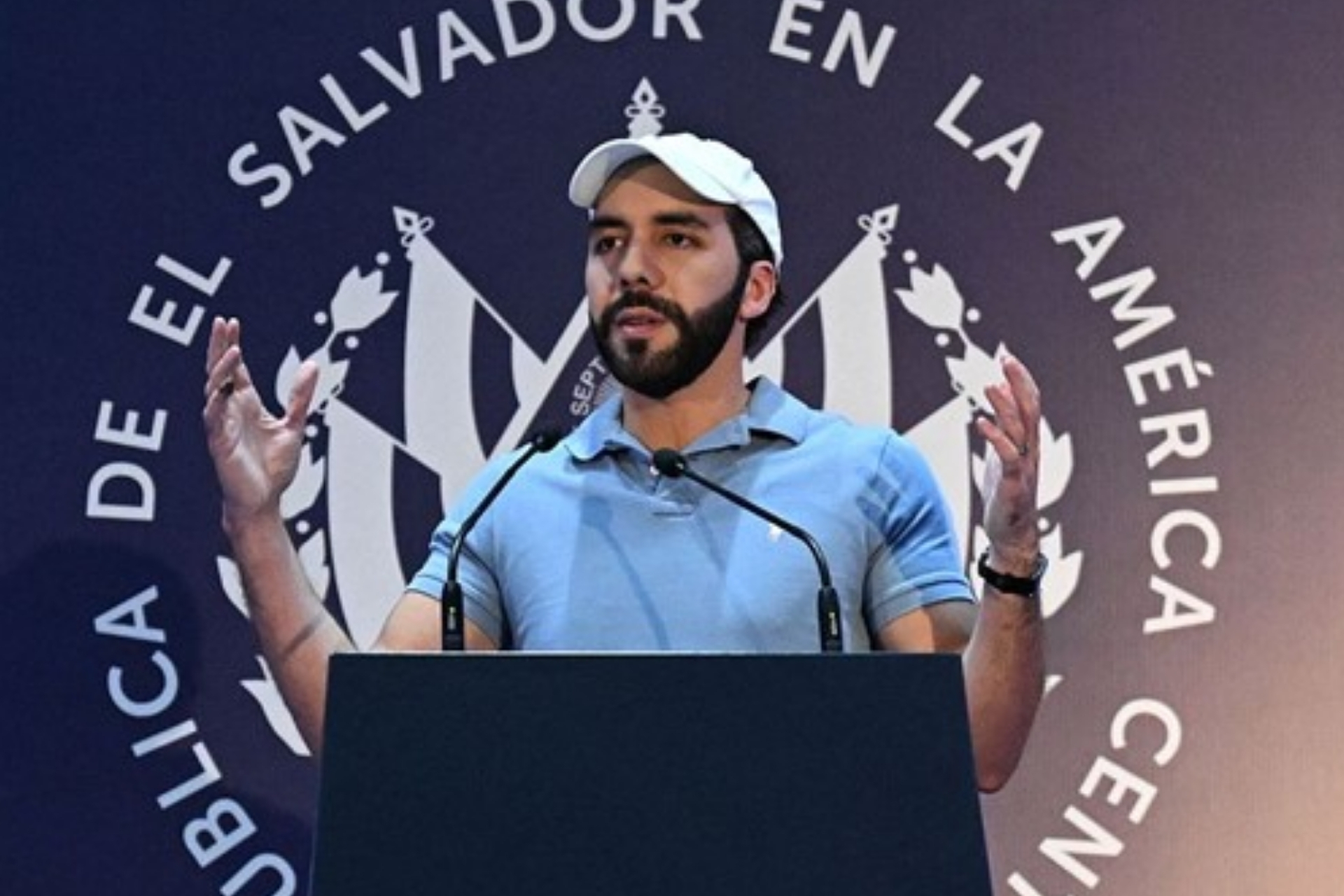 Bukele: Yapay zeka kaynaklı işten çıkarmalar toplu eylem sorunudur<