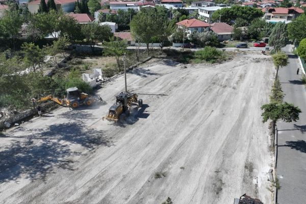 Pamukkale’de iki projede ilk kazma vuruldu<