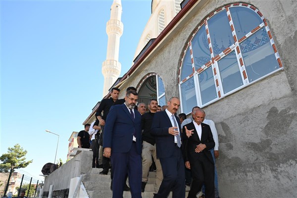 Vali Canalp, Veysel Karani Cami inşatını inceledi<