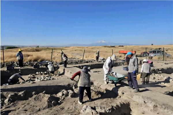 Kültepe’de 78 yıllık kazı tarihinde bir ilk: Helenistik Dönem mozaiği bulundu