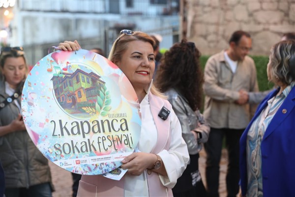 Başkan Hürriyet: Festival coşkusunu birlikte yaşayalım<