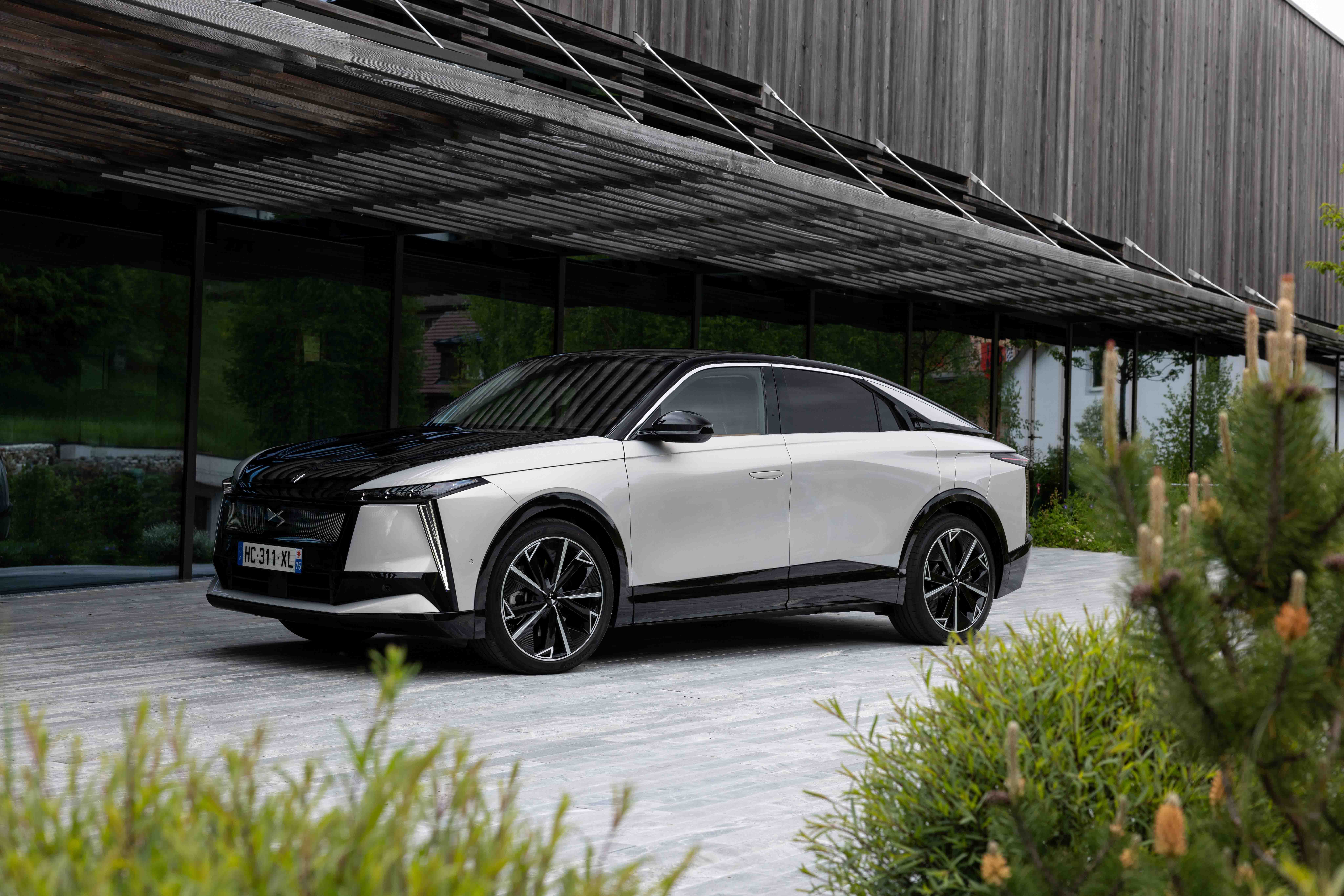 DS Automobiles'in yeni amiral gemisi DS N°8 son çeyrekte Türkiye'de <