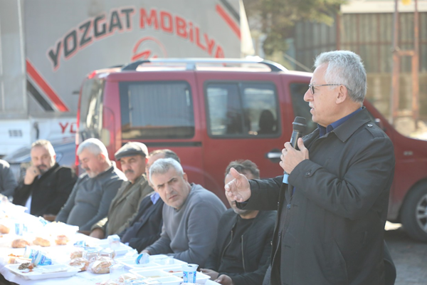 Başkan Arslan 100. Yıl Sanayi Sitesi esnafıyla buluştu