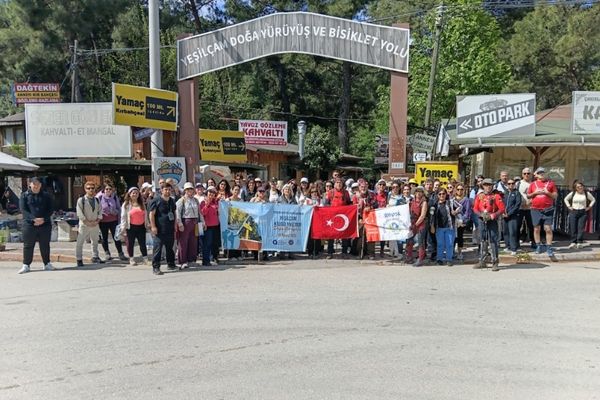 Antalya’da Yeşilçam doğa yürüyüşü düzenlendi<