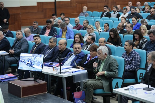 Konak Belediye Meclisi Ekim ayı ilk toplantısını gerçekleştirdi