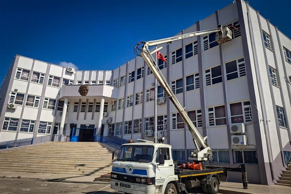 Gazipaşa Belediyesi'nden okullarda temizlik ve bakım çalışması