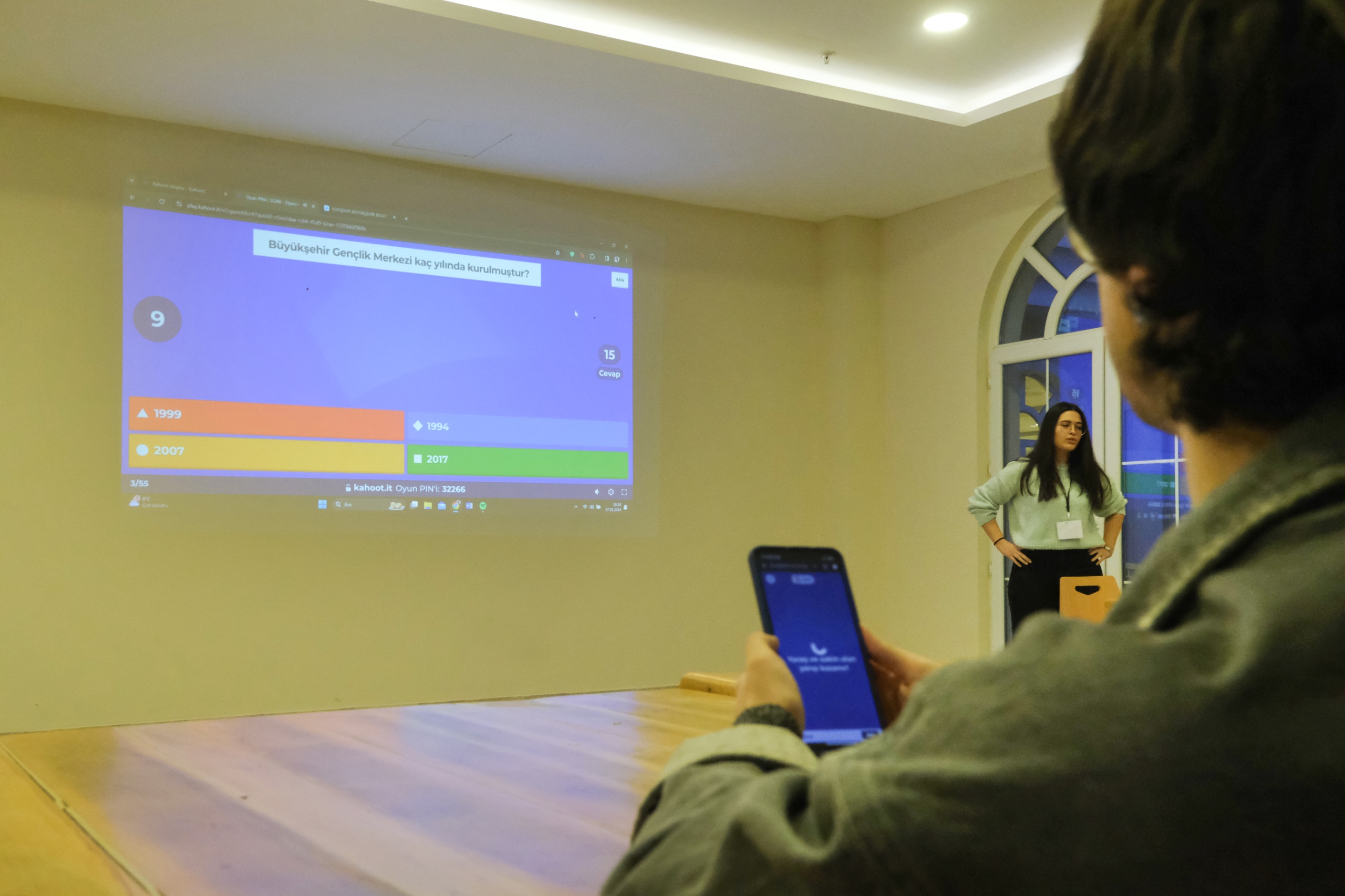 Sosyal Kütüphane’de bilgi yarışması düzenlendi