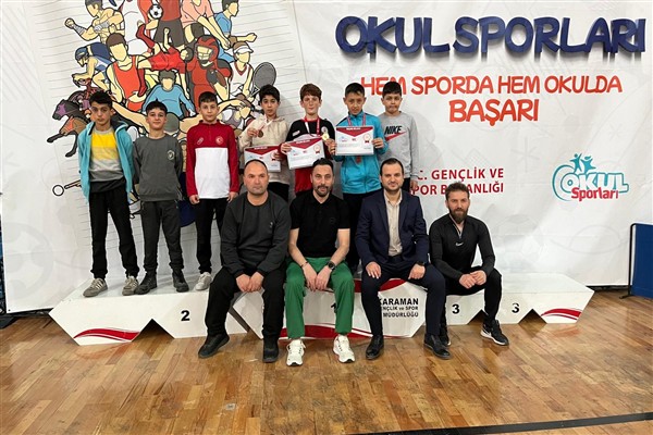 Karaman'da Okul Sporları Küçükler Güreş Grup müsabakaları sona erdi