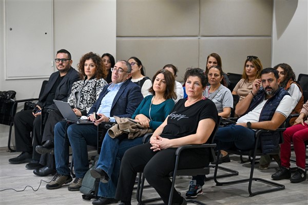 Bornova’da öğretmenlere “Atık Yönetimi ve İklim Değişikliği” eğitimi verildi